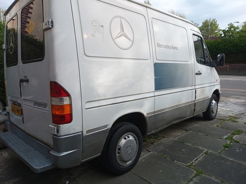 NICE RARE CLASSIC MERCEDES SPRINTER 208D 901 1998,SWB,2.3 DIESEL,196K,4OWNERS,GC - Picture 24 of 24