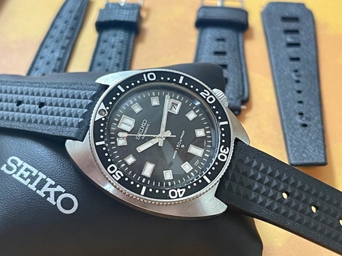 Just serviced all original 1969 Seiko vintage dive watch 6105-8000 waffle band