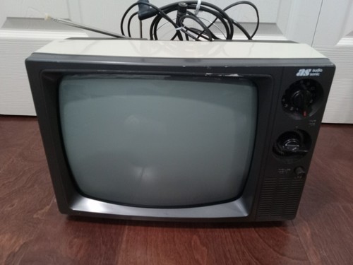 Vintage audio sonic Portable Retro Gaming TV Television 