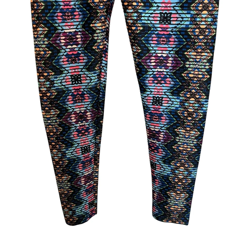 Leggings grandes con estampado azteca azul rosa crujiente botín levantamiento  Foto 3 de 4
