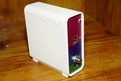 ARRIS SURFboard SB6183 DOCSIS 3.0 Cable Modem 16x4 686 Mbps - Picture 2 of 6