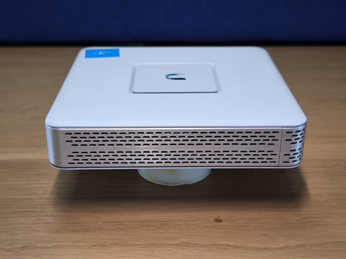 Ubiquiti Networks USG 1000Mbps UniFi Security Gateway #4 - READ DESCRIPTION - Afbeelding 2 van 7