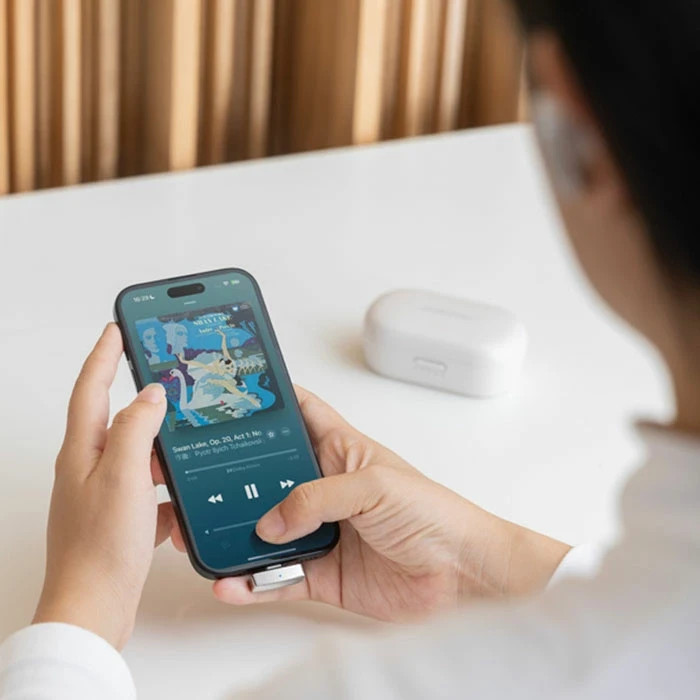 Questyle QCC Dongle Pro Lossless Bluetooth Adapter