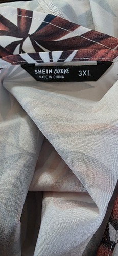 BNWOT Plus Size Women's Top 3XL - Picture 4 of 4