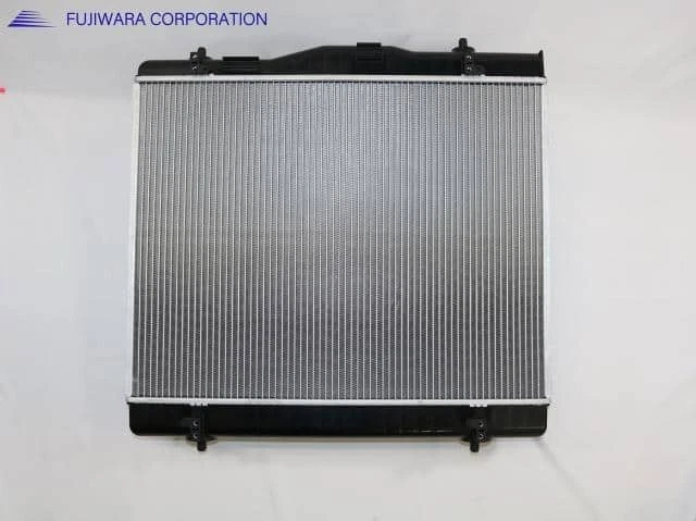 TOYOTA Hiace ADF-KDH206K Radiator 1640030171 [New] [PA01703597] - Image 2 of 2