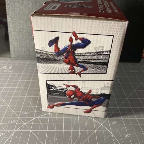 2019 SGA Marvel Spider-Man Bobblehead – Chicago White Sox MLB Exclusive NIB - Picture 3 of 7