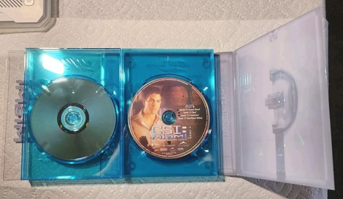 C.S.I. Miami: The Complete First Season(DVD)(6-Disk Set) - Picture 8 of 9