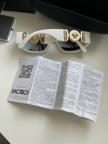 Versace Biggie White + Luxotica Original Certificate And Serial number Code - Bild 6 von 7