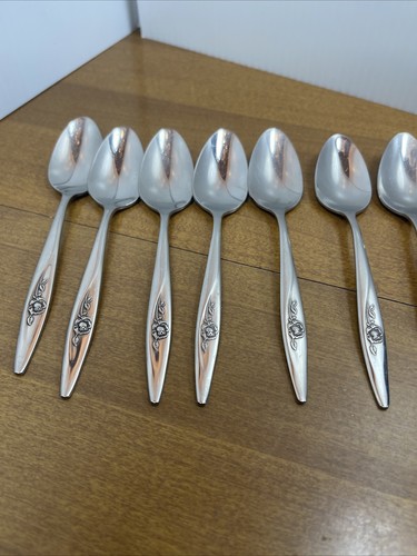 Oneida Community Stainless Flatware My Rose Set Of 8 Vintage Teaspoons - Picture 2 of 5