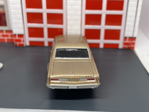 1964 64 Pontiac GTO Beige Cappuccio Apertura 1/64 Edizione Limitata - Foto 9 di 9