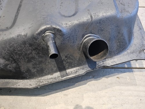 FORD ESCORT MK3 XR3 PETROL TANK N.O.S RARE NOW GENUINE FORD - Picture 8 of 8