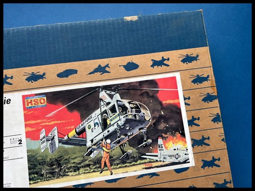 Testors Kaman H-43B Huskie 1:32 Model Kit - Picture 2 of 10