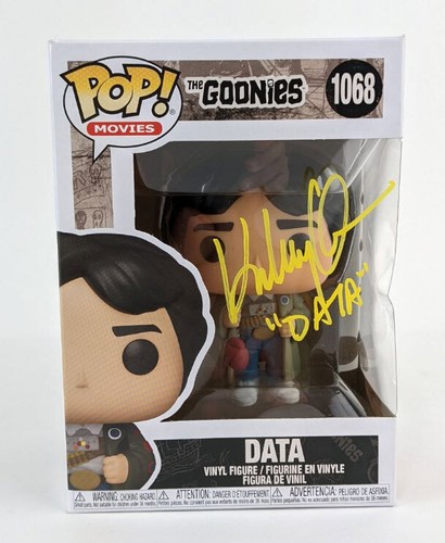 Ke Huy Quan "Data" Signed Autographed Funko Pop Vinyl Figurine (JSA Witness COA) - Picture 1 of 4
