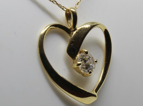 Heart pendant Love pendant 14K Solid Gold Fiery Diamond 19.5 Inches Well Made - Picture 4 of 12