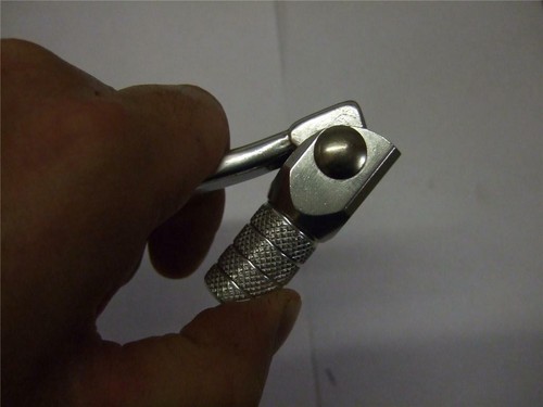 Aprilia RS125 Gear Shift Lever in Aluminium With MX Style Fold Back End - Picture 3 of 3