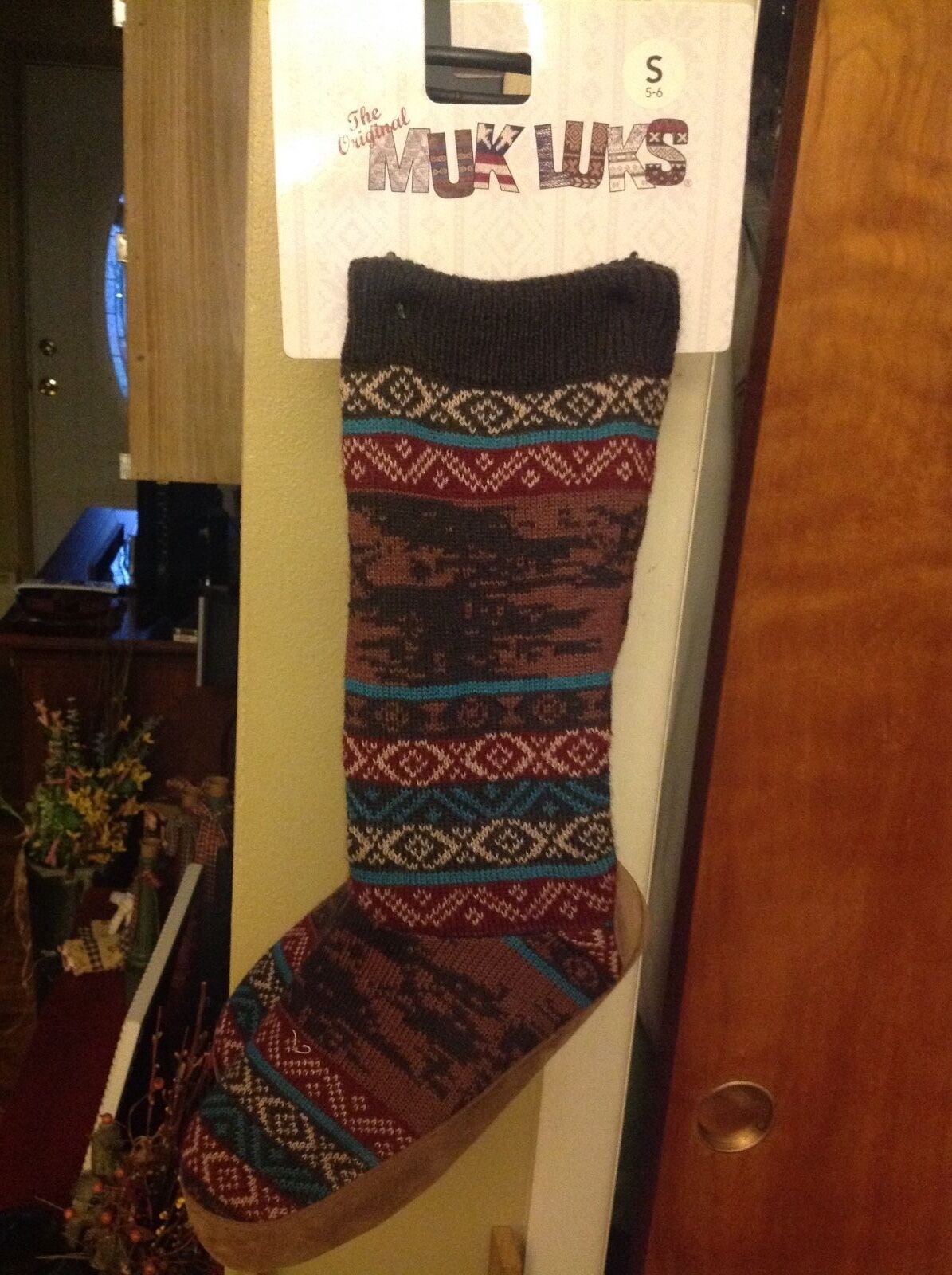 Muk Luks Brown High Top Slip On Knit w/Lining Boots Women's Size 5-6 Small Muk Luks Brown High Top Slip On Knit w/Lining Boots Women's Size 5-6 Small