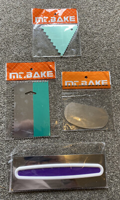 4 Metall Gebäck große Glätter, Schaber und Kuchen Dekorieren Werkzeuge @ Amazon £16