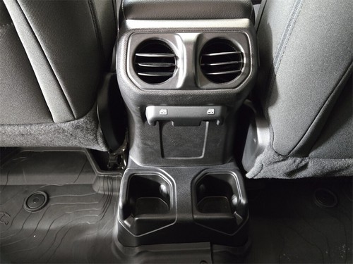 2021 Jeep Wrangler Unlimited Willys - Picture 11 of 12