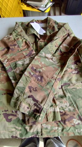 New OCP, Multicam Combat Shirt/Coat Small Regular NSN 8415-01-598-9975 - Picture 3 of 8