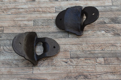 Vintage Cast Iron Wall Mounted Bottle Opener House Kitchen Farm Barn Tools 2pcs - Picture 10 of 10