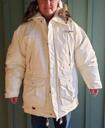 VINTAGE FUBU EXPEDITION SUB ZERO COAT~MENS XL~WHITE