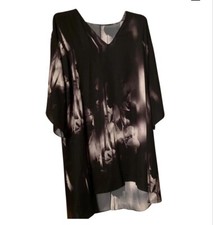 NEW HALSTON BLACK GRAY PRINT MINI DRSSS OR U CAN WEAR AS A BLOUSE