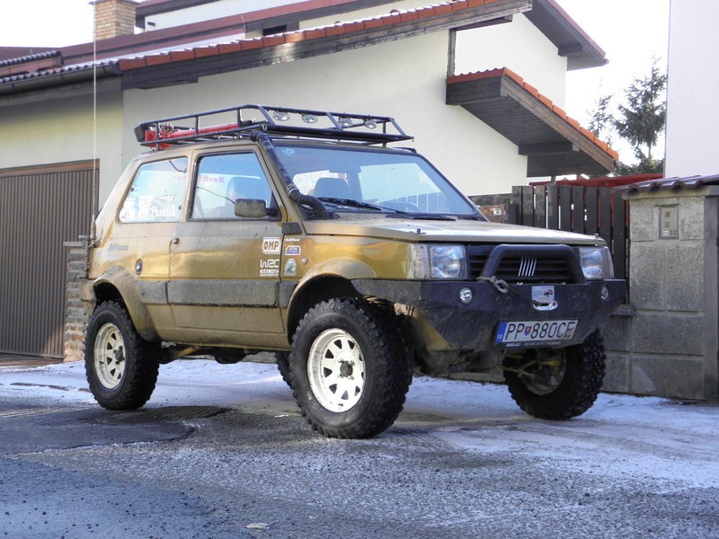 Foto 1 di 3