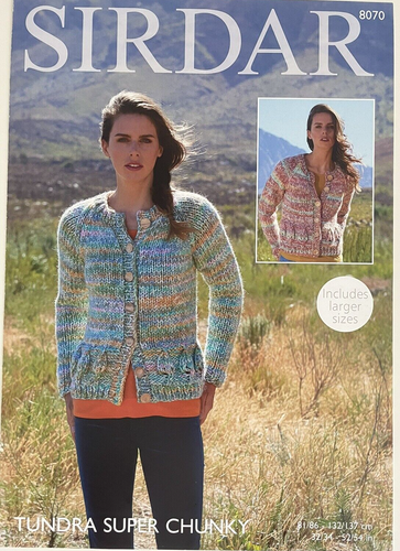 Damen Grobstrickjacke Blatt Spitzenband STRICKMUSTER lang + kurz Sirdar 8070