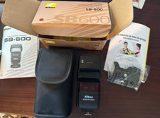 [NIKON] Speedlight SB-600 Shoe Mount Flash Open Box Complete Excellent Condition