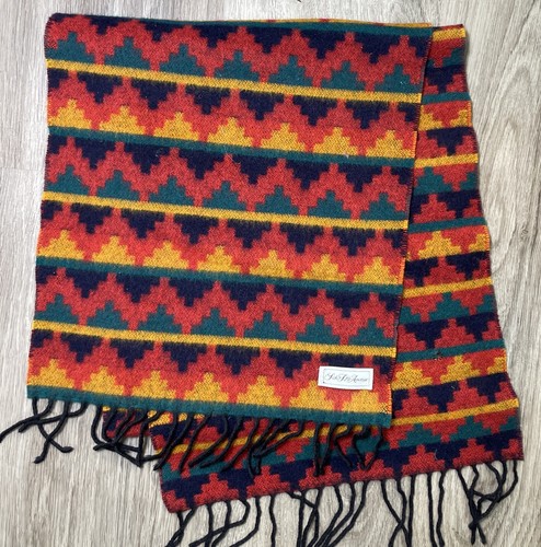 Vintage Saks Fifth Avenue Wool Neck Scarf Colorful Aztec Print Rectangle Fringe - 第 1/7 張圖片