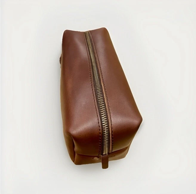 Jeep Wagoneer Hombre Bolsa de Viaje, Sombrero y Frasco Juego de Regalo 3 Piezas Nuevo con Etiquetas Foto 4 de 4