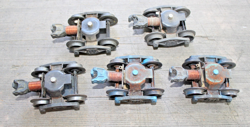 5 Lionel Postwar Coil Coupler Trucks