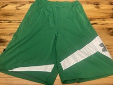 Under Armour Logo Basketball Mens Size Large 12 Inseam Mens Athletic Shorts GRN