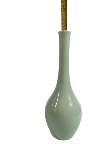 Vintage GUMPS Sleek Celadon 10" BUD VASE Made in JAPAN Willow Green Japanese - Picture 3 of 4
