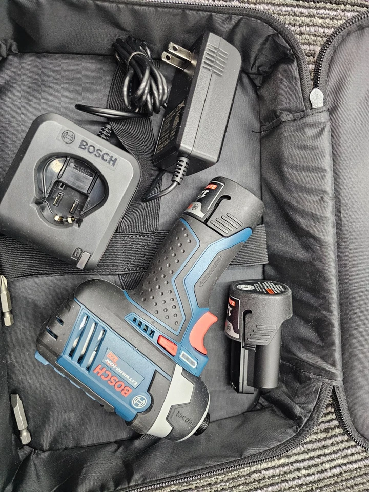 BOSCH PS41-2A 12V Max 1/4-Inch Hex Impact Driver Assembly w/ Battery - Image 2 of 4