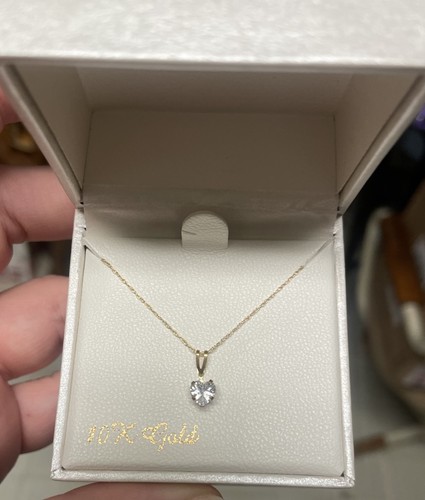 10k massives Gelbgold kleines CZ Herz 💜 Halskette kein Schrott - Bild 2 von 3