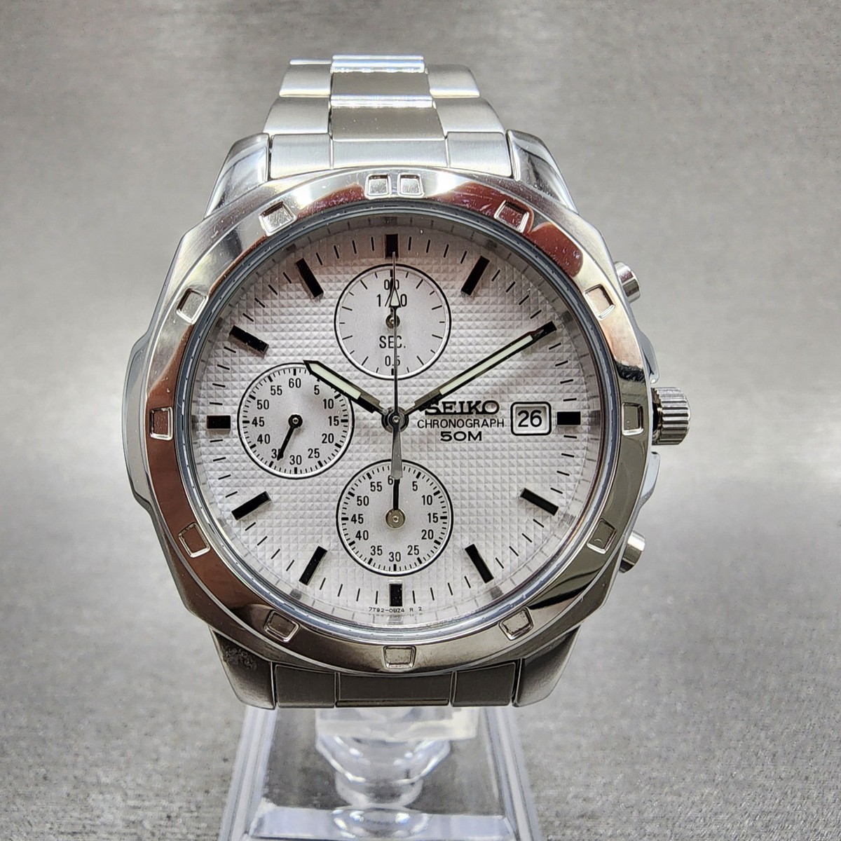 Seiko Chronograph Watch Men 40mm White Dial Steel Date Round