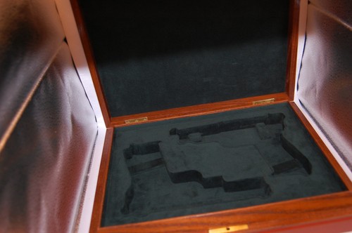 Custom Leather Display Case for Two Mauser Pistols top quality - Picture 8 of 17