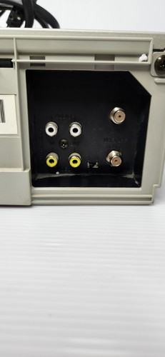 Grabadora reproductor VHS de 4 cabezales Sanyo VCR VWM-400 con REMOTO probada y funcionando - Imagen 6 de 8