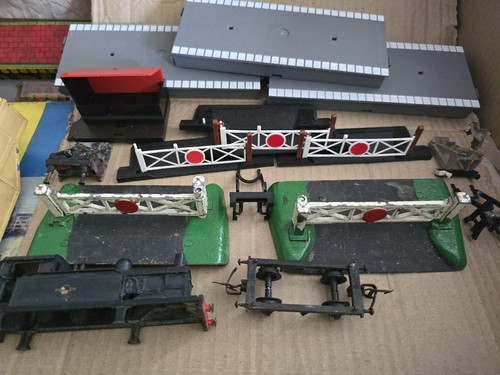 Bundle Of Hornby Accessories. - Picture 8 of 20
