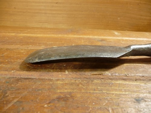 Vintage Curved Slick Spud Chisel Like Hand Tool w Long Handle - Picture 9 of 11
