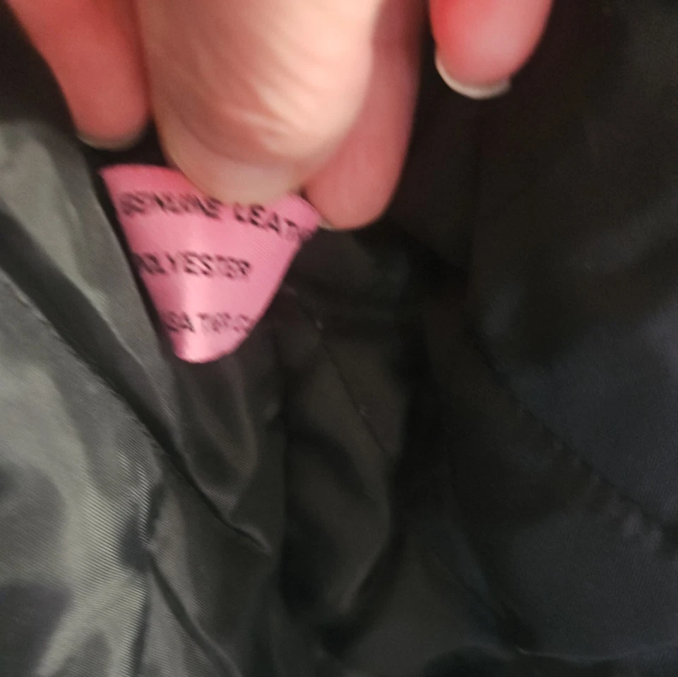 Sz L Vintage women's Patchwork leather Black Jacket With Faux Fur Trim   - Image 3 of 4