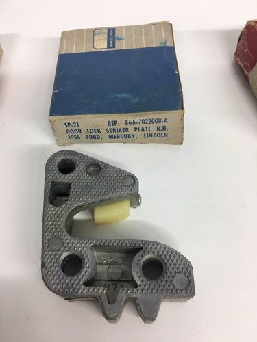 NOS Ford Striker Plate Assembly Lot 55 56 57 Galaxie Fairlane Right - Picture 4 of 6