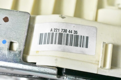 07-13 Mercedes W221 S450 S550 Rear Right Door Lock Latch Actuator 2217304435 OEM - Picture 8 of 10