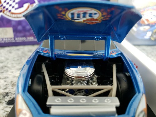 2000 #2 Rusty Wallace Miller Lite Harley Davidson 1/24 Action Diecast Bank - Picture 5 of 12