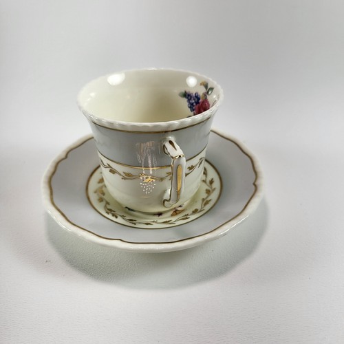 Royal doulton teacup and saucer 2025 England Roses Gold Trim Rare - Picture 6 of 14