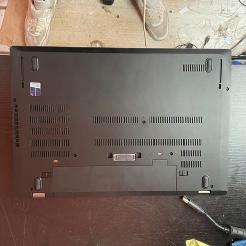 Lenovo ThinkPad T570 – 7th Gen i7, 8GB RAM, 512GB SSD, Windows 10 Home - Picture 7 of 10