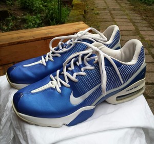 Nike 2003 Air Max Electric Blue & White Shoes Sports Athletic Running US 9.5 Nike 2003 Air Max Electric Blue & White Shoes Sports Athletic Running US 9.5