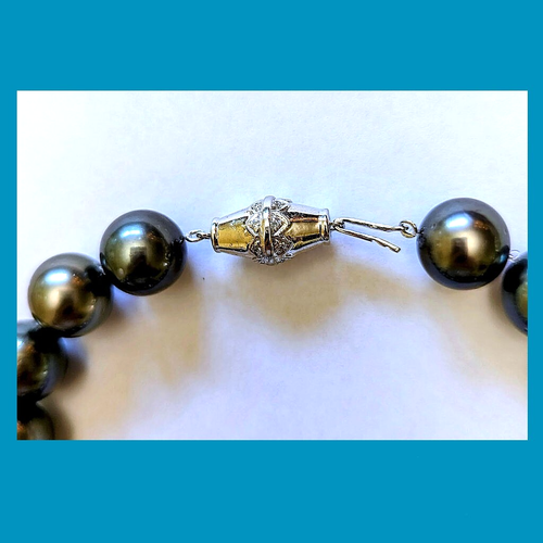 11.4MM -12.2MM Round Tahitian Pearl Bracelet, 14K Diamond Clasp & Roundels 8" - Picture 5 of 5