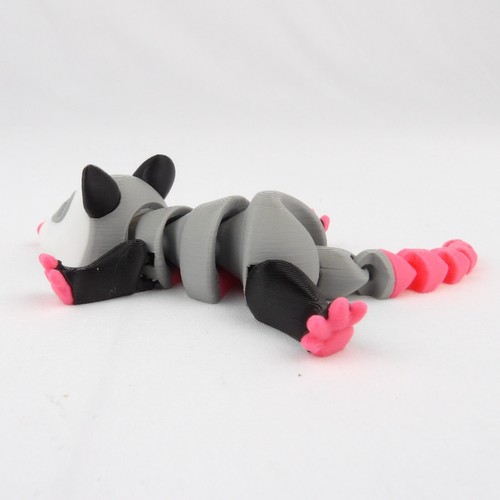 3D Printed Articulated Opossum Fidget Toy Desk Buddy Stress Relief Gift - Picture 4 of 10